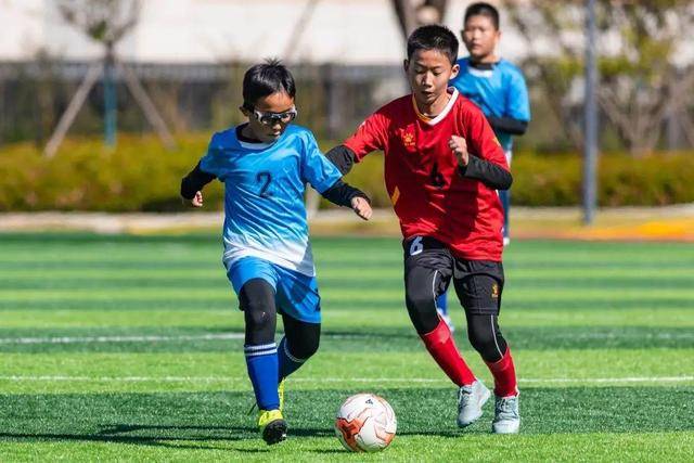 国足选人争议解析：刘浩帆入选原因曝光，吕焯毅、田玉达更配？